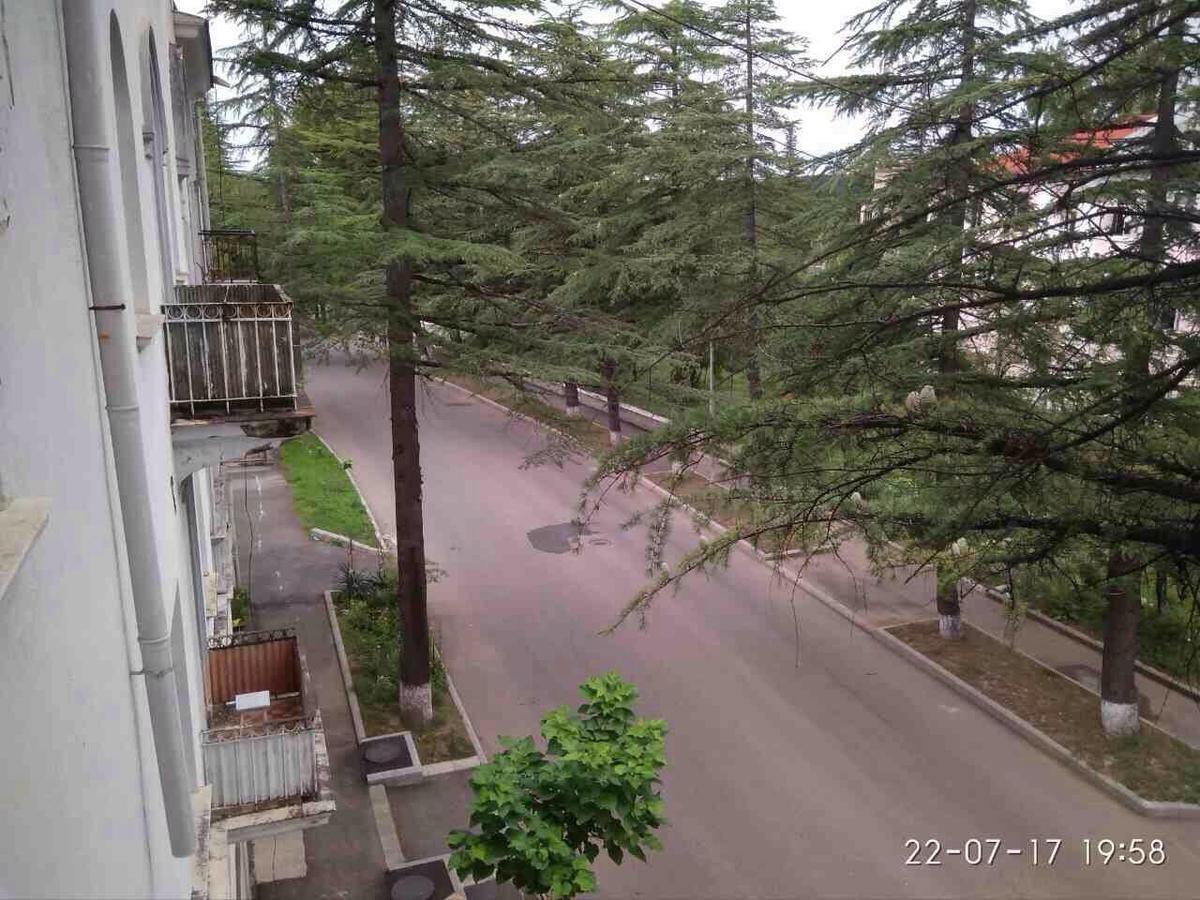 Apartment In Tskaltubo - # 1 외부 사진